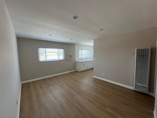 Photo - 57th Avenue Unidad 3