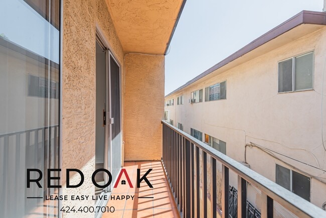 Photo - 4069 Oakwood Ave Unidad 12