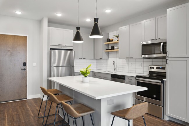 Photo - Uptown & Main