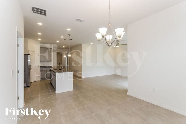 Photo - 125 Windsor Reserve Dr