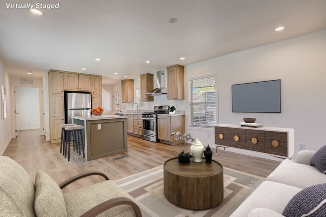 Photo - 2627 S Lamb Blvd