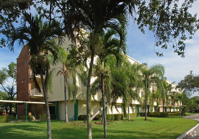 Photo - St. Elizabeth Gardens Apartments