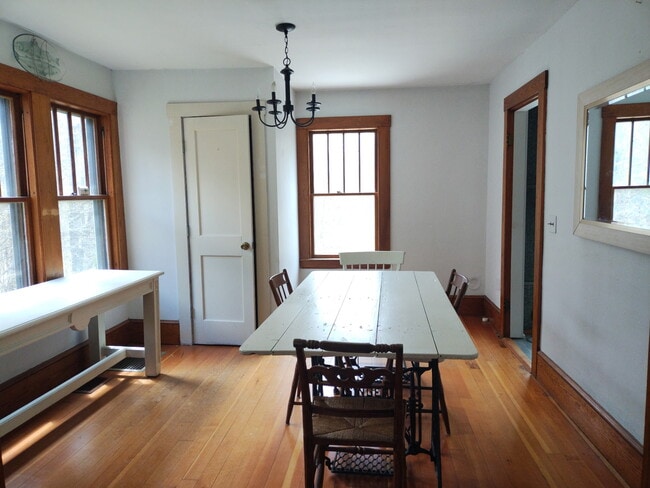 471 Christian Hill Rd