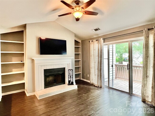 Photo - 3306 Selwyn Farms Ln Unit 7