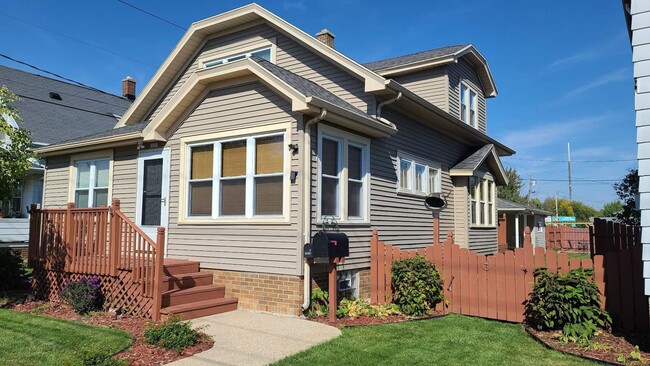 Photo - 1612 Union Ave