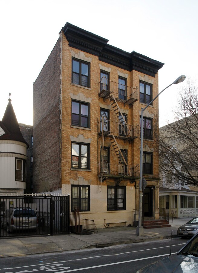Photo - 36 Marble Hill Ave Apartments