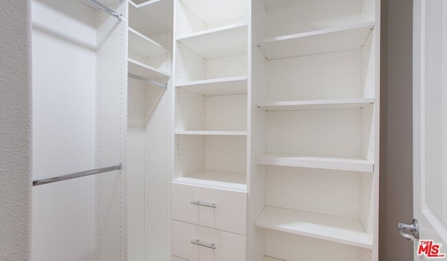 Photo - 340 Hauser Blvd Unit 4-338