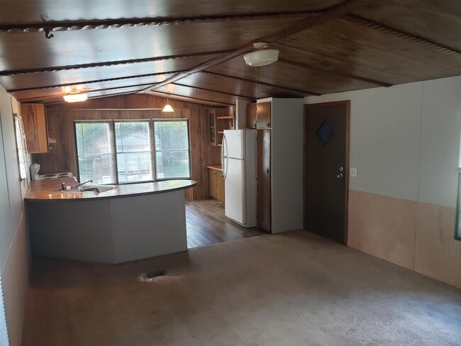 Photo - 50 K and M Way