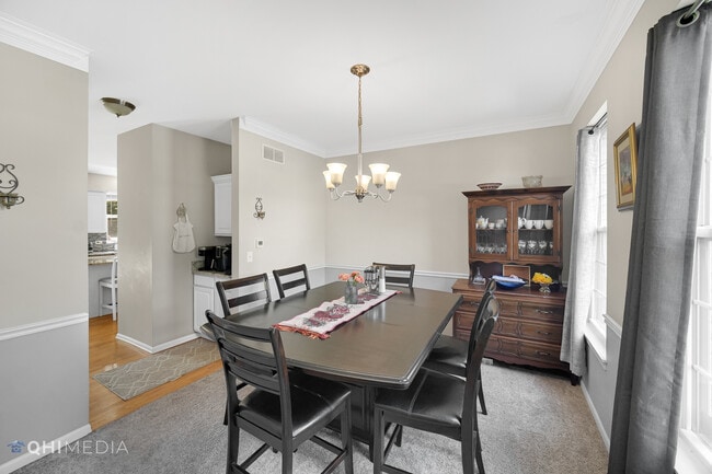 3569 Charlemaine Dr