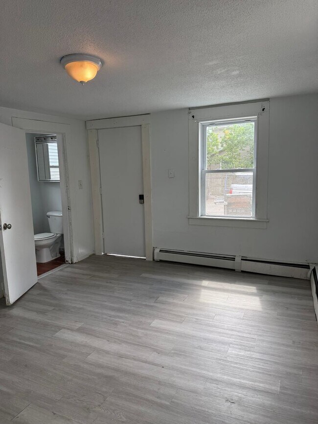 35 Ash St Unit A