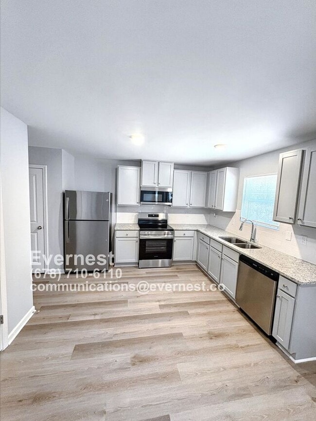 Photo - 75 Heyman Dr