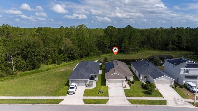 Photo - 355 Lily Ln