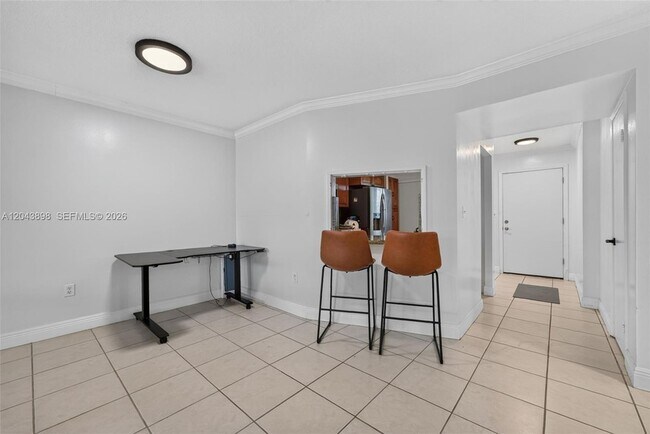 1780 NE 191st St Unit 100-2