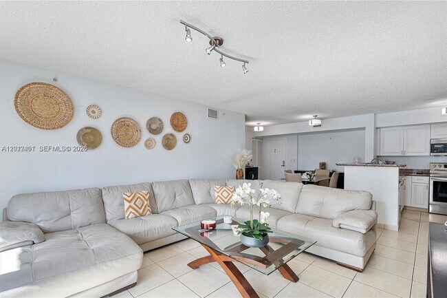 Photo - 1155 Brickell Bay Dr Unit 603
