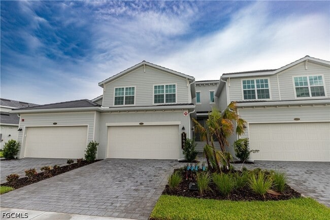 Photo - 15908 Grn Acrs Ave Unidad 4421