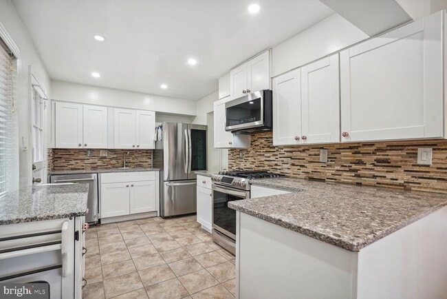 Photo - 3826 Pickett Ct