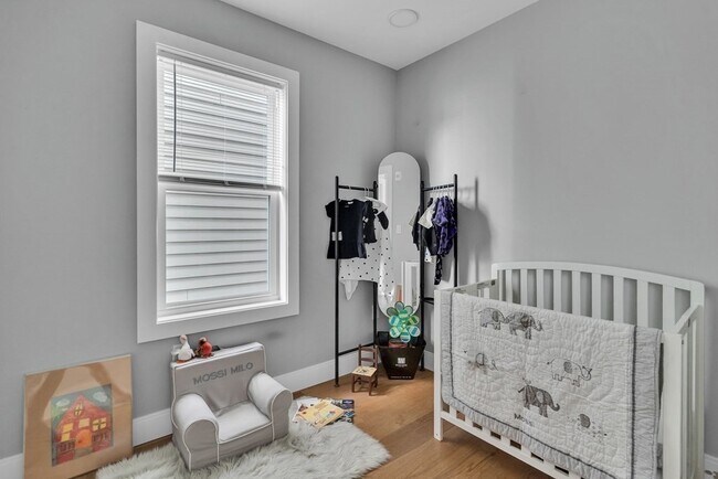 Photo - 19 Plymouth St