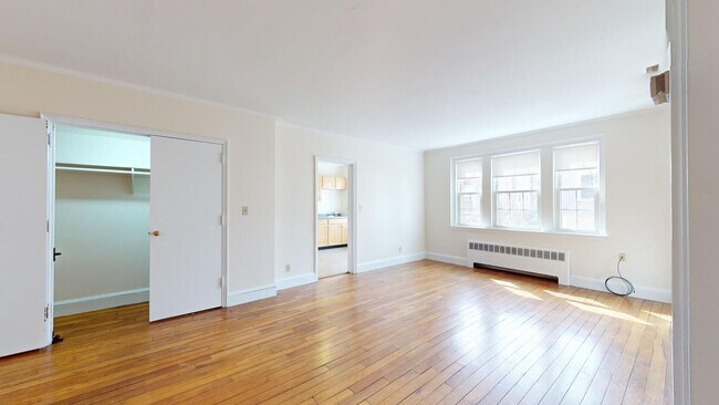 Photo - 532 Belmont St Apartamentos Unidad #24