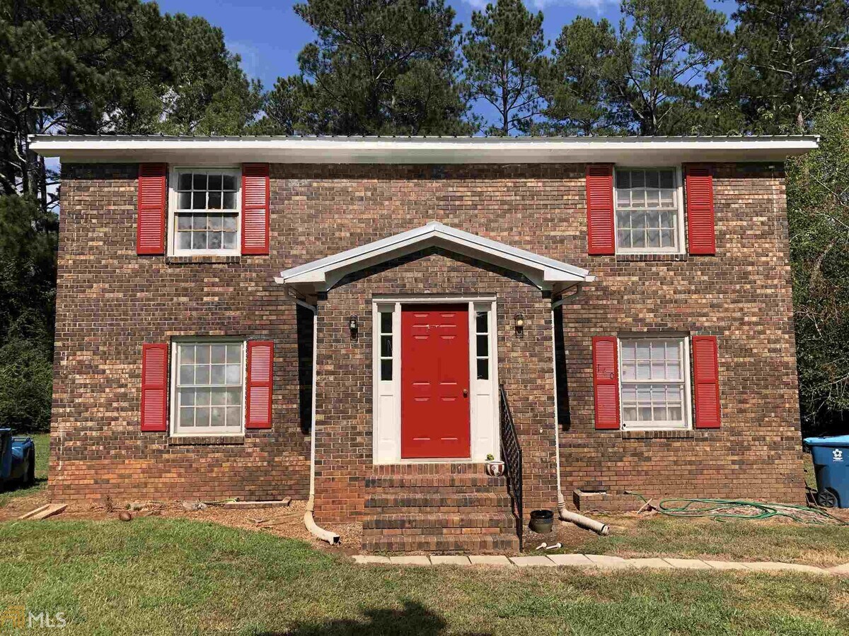 Photo - 142 Shoemaker Ct