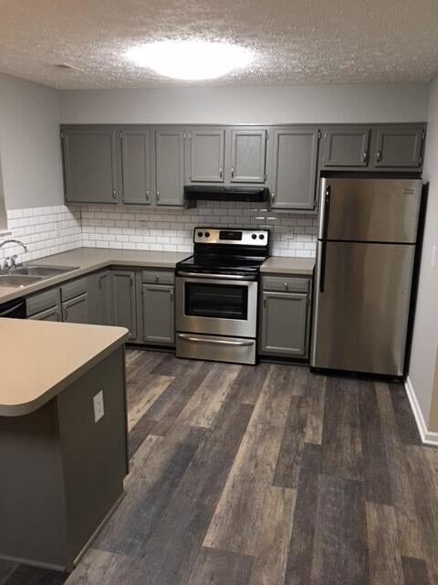 Photo - 110 Falling Water Cir