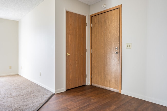 Photo - Mayspring Reserve