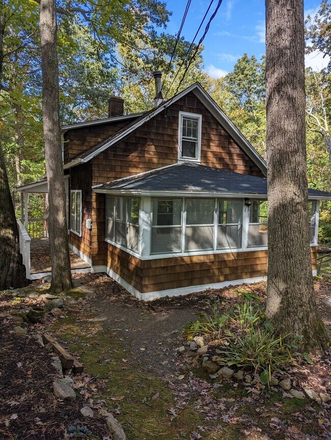 Single family available in Guilford - Single family available in Guilford House