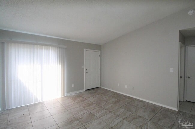 Photo - 6810 Tiki Ln