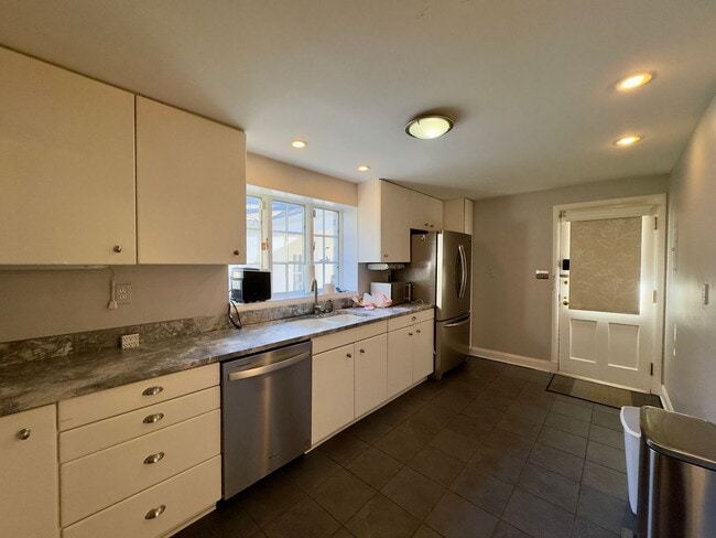 Photo - Charming 4 Bedroom/3.5 Bathroom Detached Home in Homeland, MD!