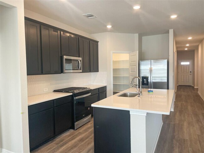 Photo - 124 Stellar Wind Dr