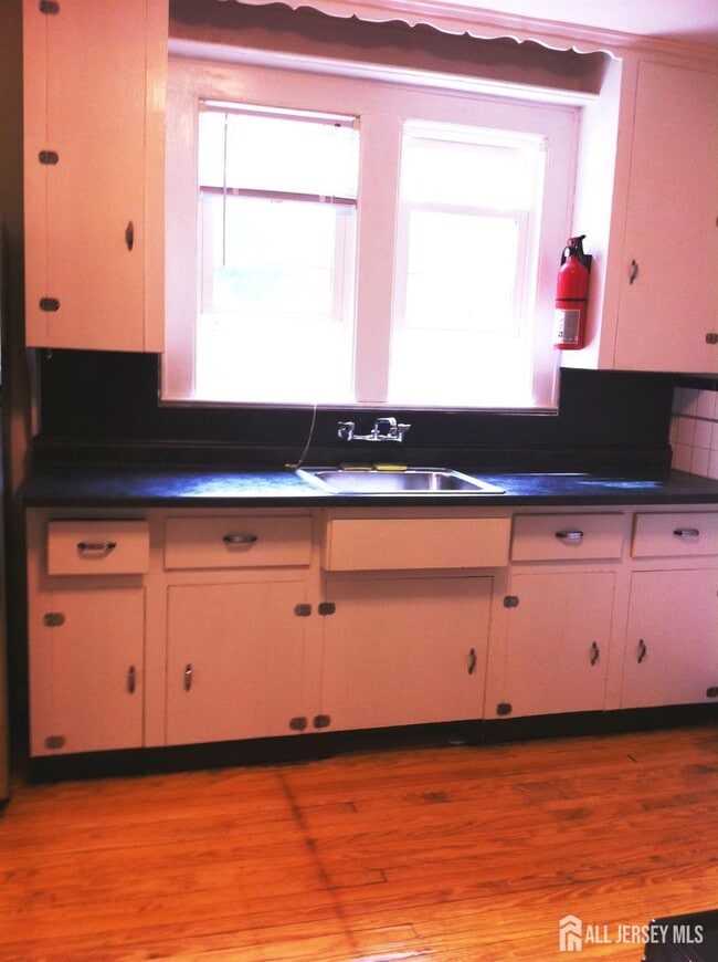 Photo - 1301 Central Ave Unit 1