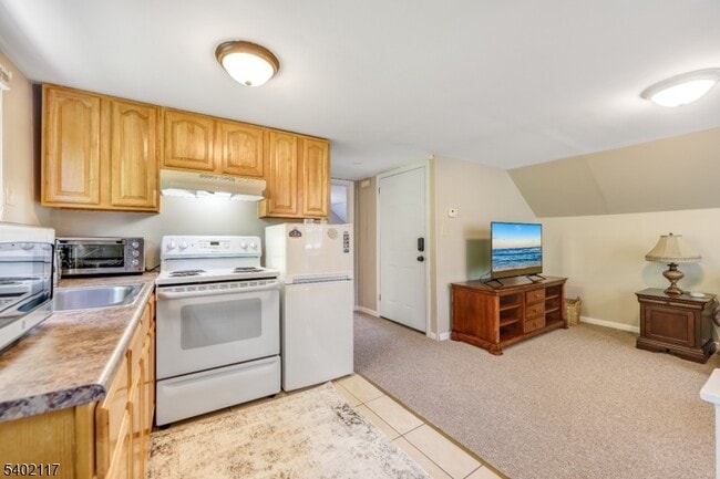 Photo - 6 Waughaw Rd