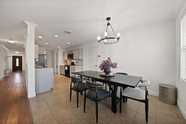 Photo - 1120 Bumble Bee Dr