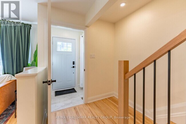 Photo - 820 Grenon Ave