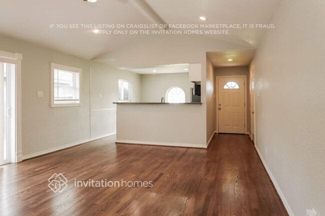 Photo - 1820 Eagle Dr