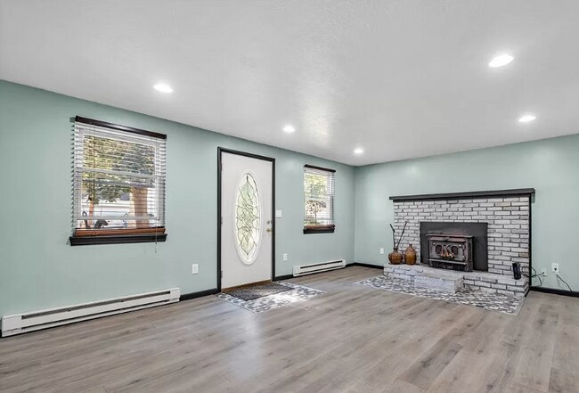 Photo - 5270 Cornell Ave