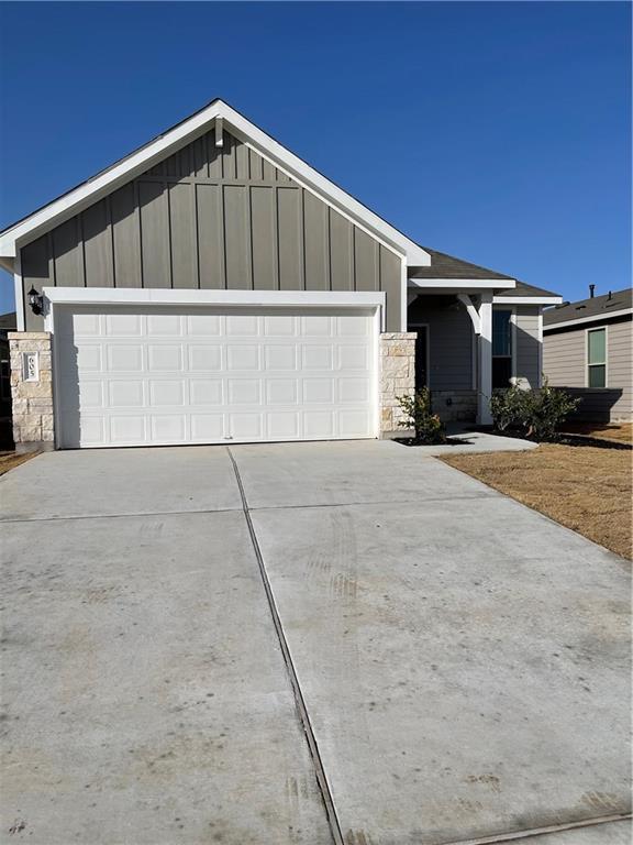 Photo - 605 Goat Willow Ln
