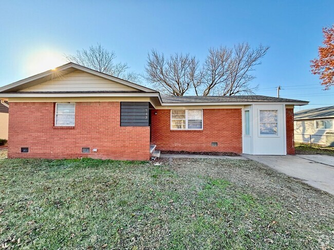 Building Photo - Cozy Broken Arrow Home