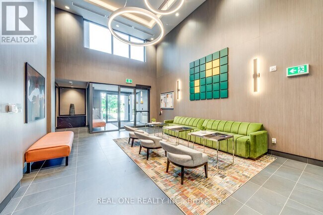 Photo - 95 Dundas St W Unit 417