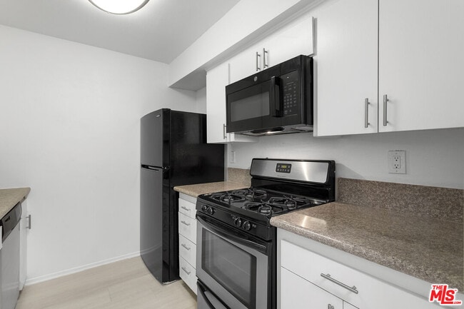 Photo - 1226 Amherst Ave Unidad 201