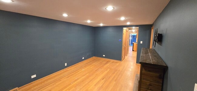 Photo - 5155 S Mobile Ave