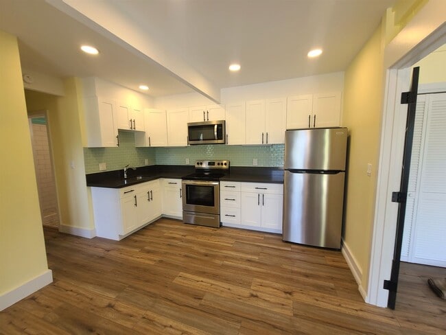 Photo - Lanikai Beautiful new remodel 1 bed/ 1 bath