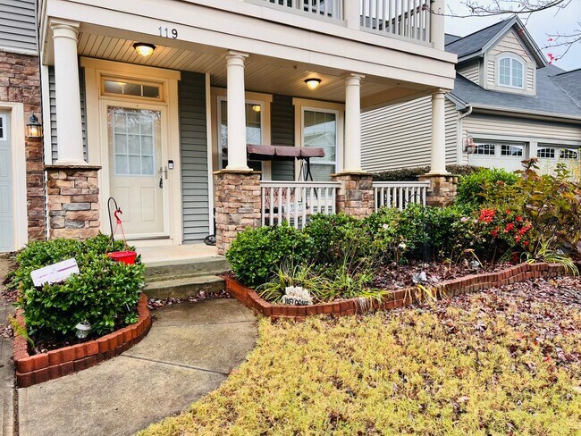 Photo - 119 Sand Spur Dr