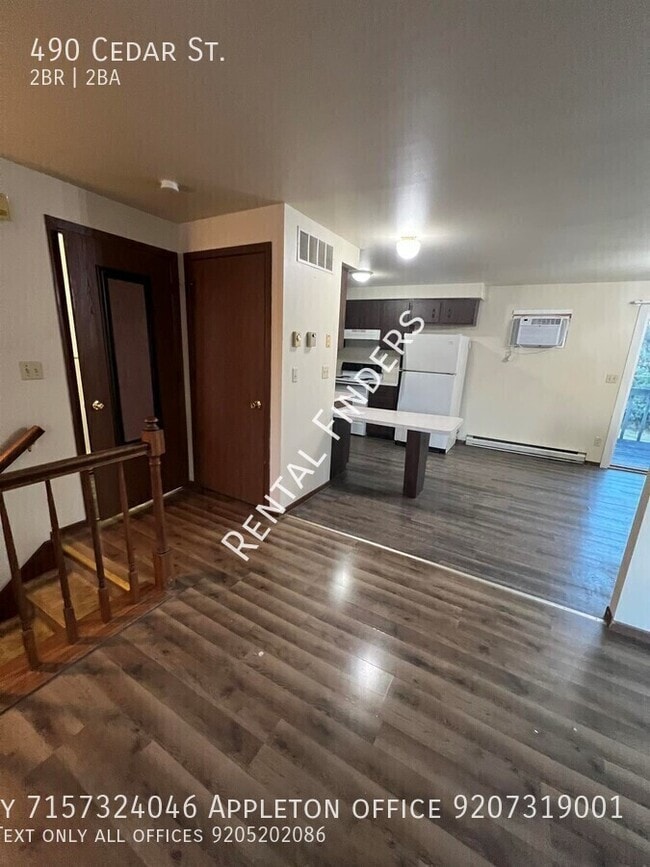 Photo - 490 Cedar St