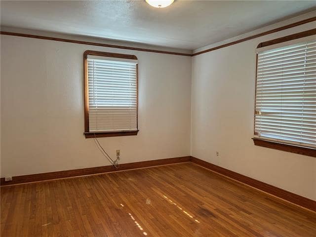 Photo - 3124 48th St