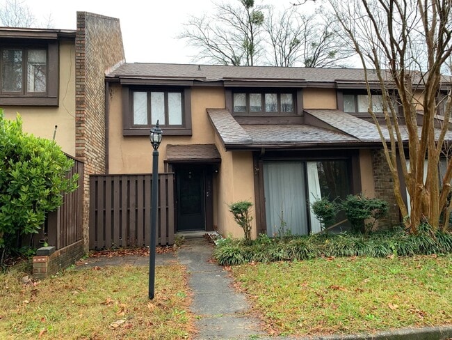 Renovated Town Home - Section 8 - Renovated Town Home - Section 8