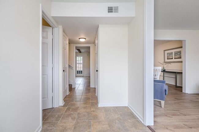 Photo - 2926 Arrowhead Dr