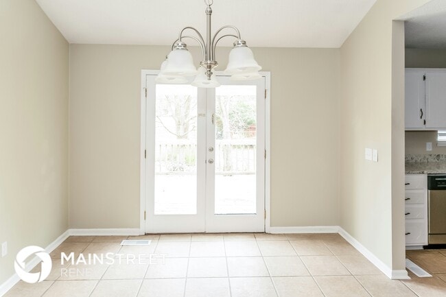 Photo - 320 Willow Glen Ct