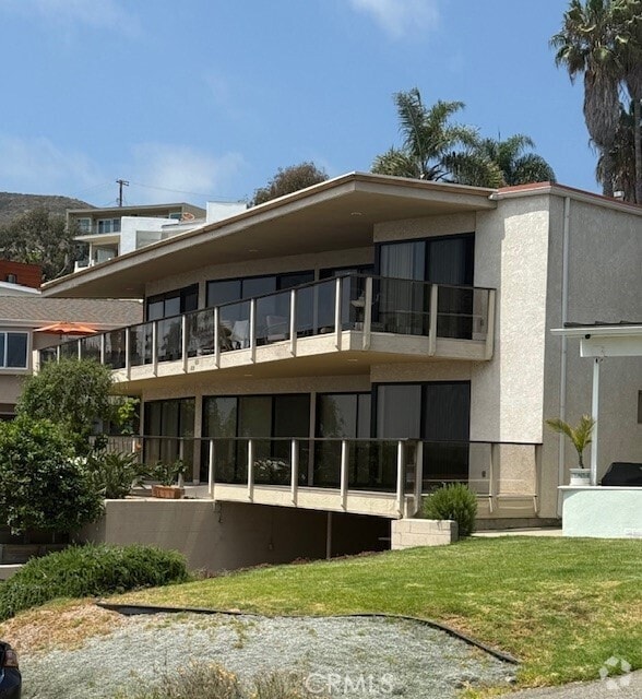 Building Photo - 632 Cliff Dr Rental