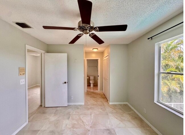 Photo - 2698 Linkside Dr