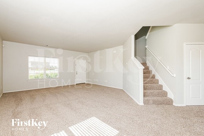 Photo - 7212 Meadow Lake Dr